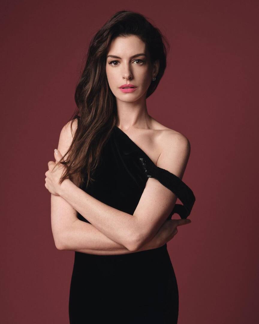 Anne Hathaway 1