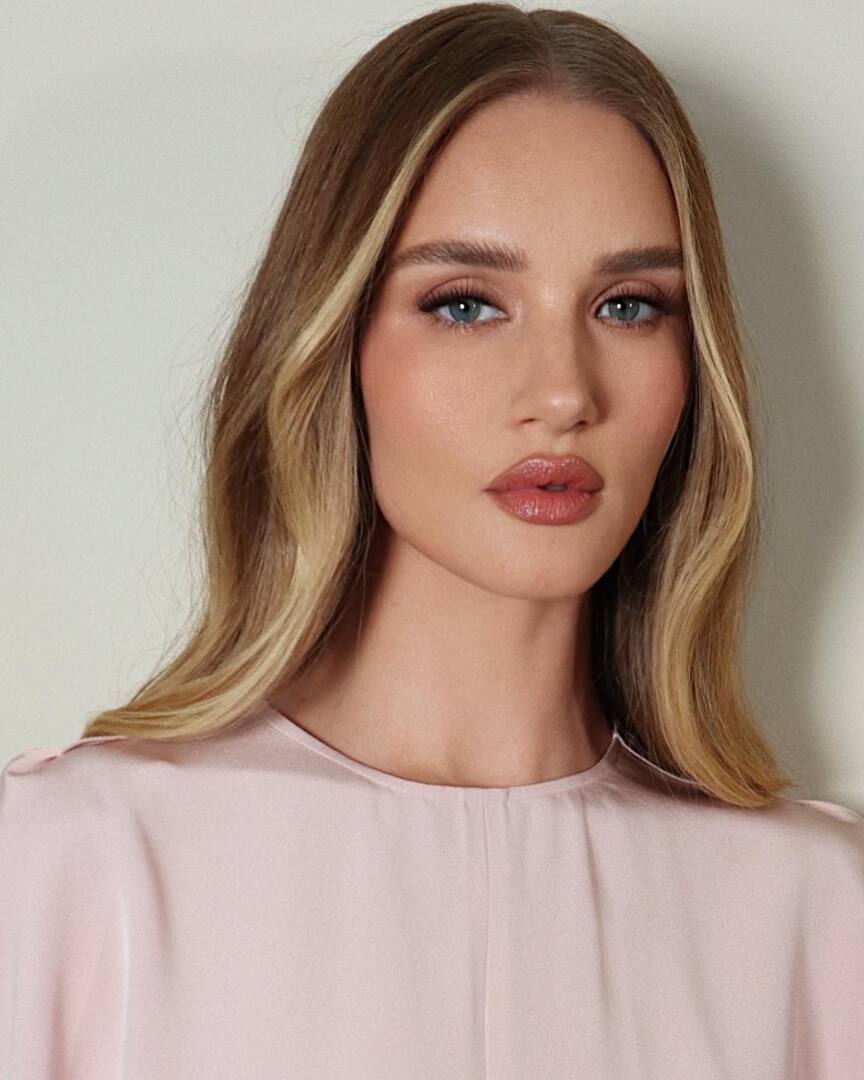 Rosie Huntington-Whiteley 6